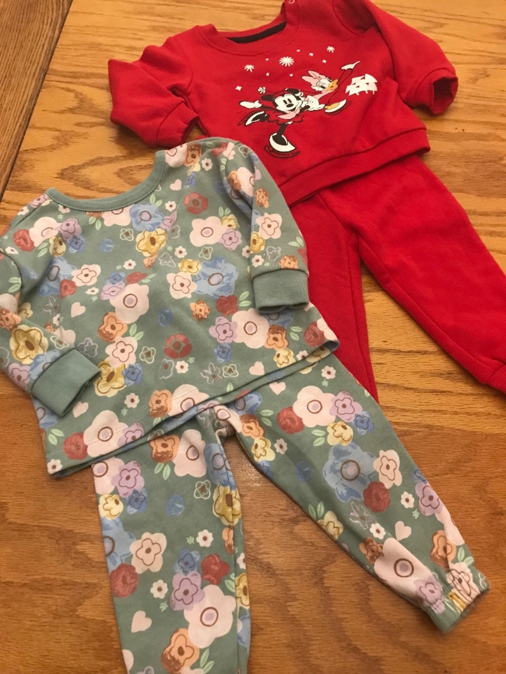 DISNEY/GARANIMAL BABY GIRL FLEECE SETS SIZE 12 MONTHS